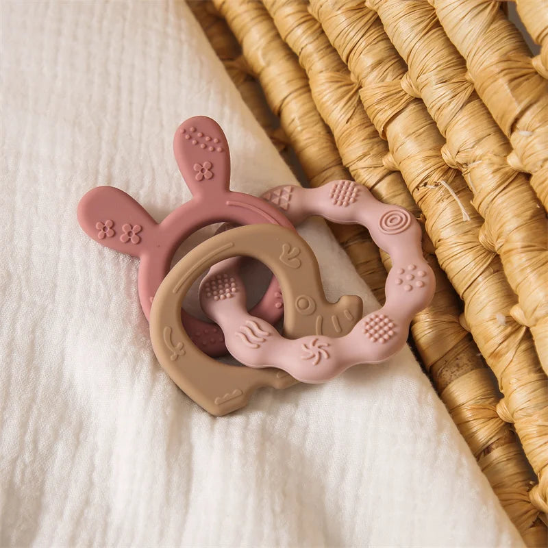 Baby Toys Silicone Anxiety Teethers Animal Bracelet Baby Toys 0 12 Months Cartoon Rattles Mobiles for Babies Silicone Teethers