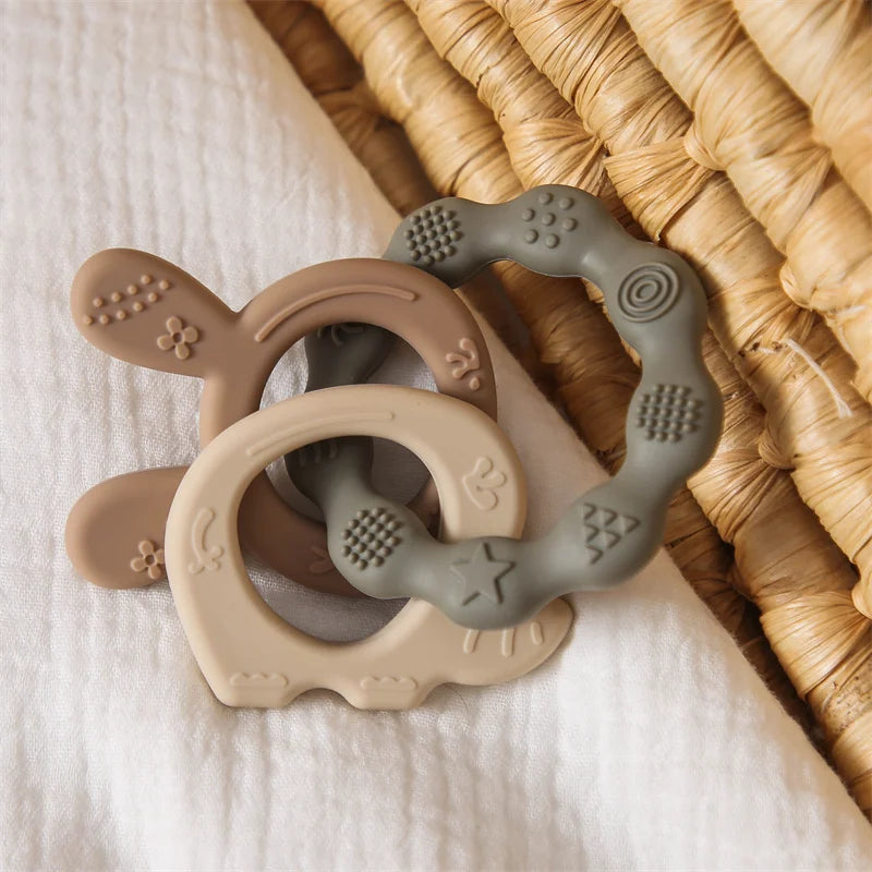 Baby Toys Silicone Anxiety Teethers Animal Bracelet Baby Toys 0 12 Months Cartoon Rattles Mobiles for Babies Silicone Teethers